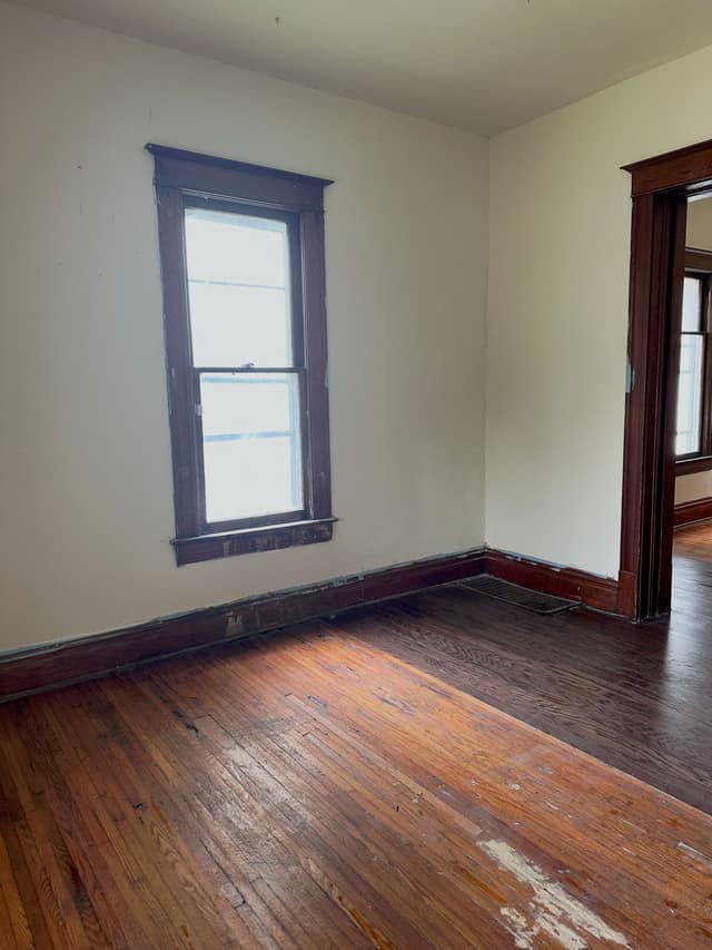 1143 E CLEVELAND AVE photo 21