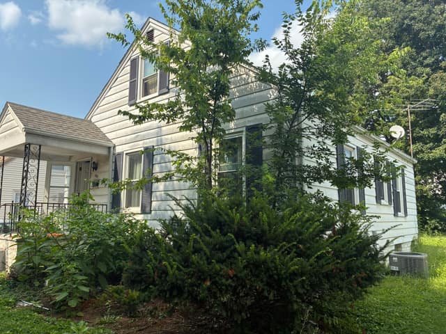 505 Chaudet Ave photo 22