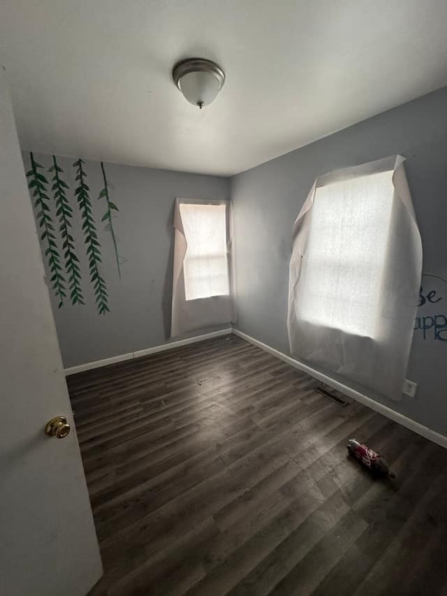 628 W Home Ave photo 9