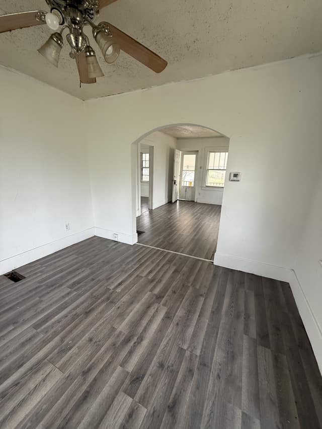 830 East Rodgers Ave photo 19