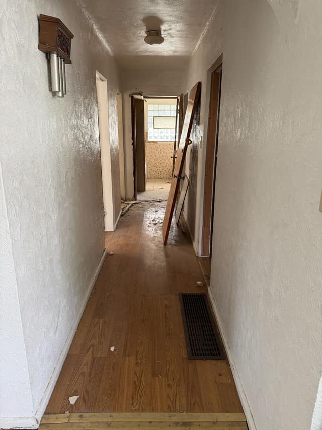 225 N 63rd St photo 11