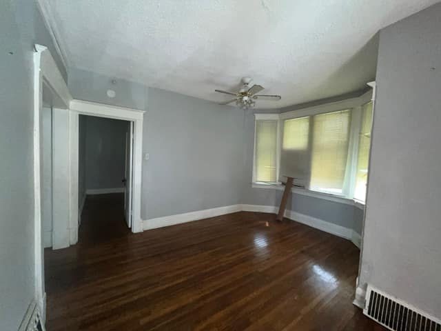 2810 Norwood Ave photo 6