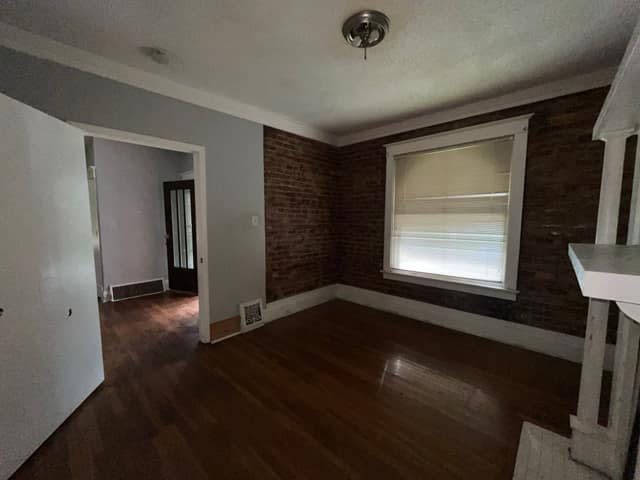 2810 Norwood Ave photo 8