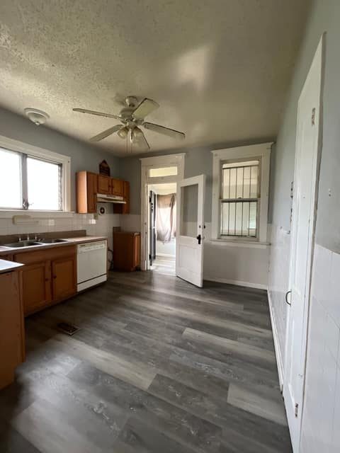 2810 Norwood Ave photo 16