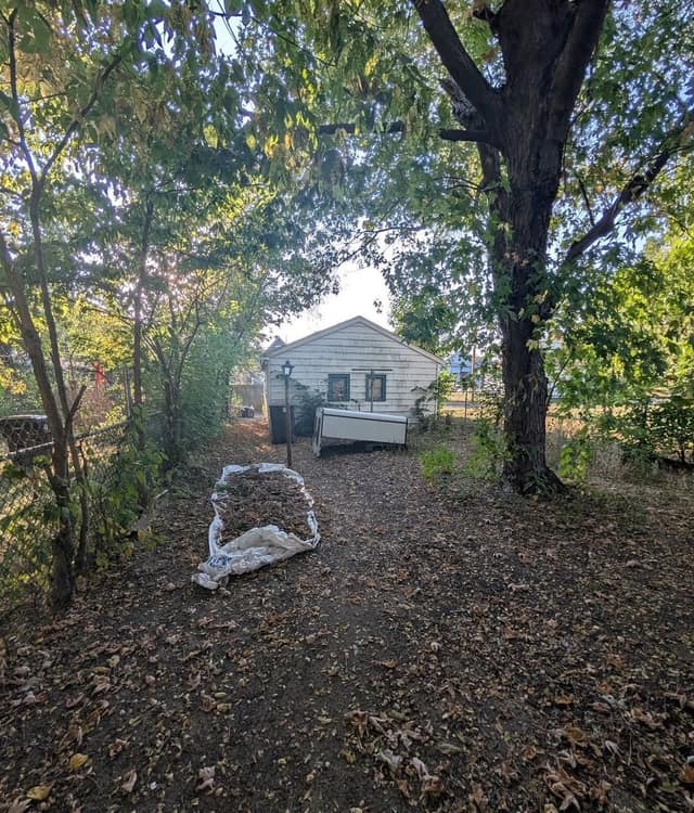 1521 S Westmoreland photo 16