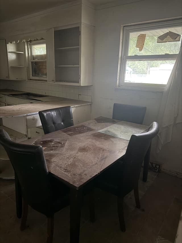 5050 Hallows Avenue photo 8