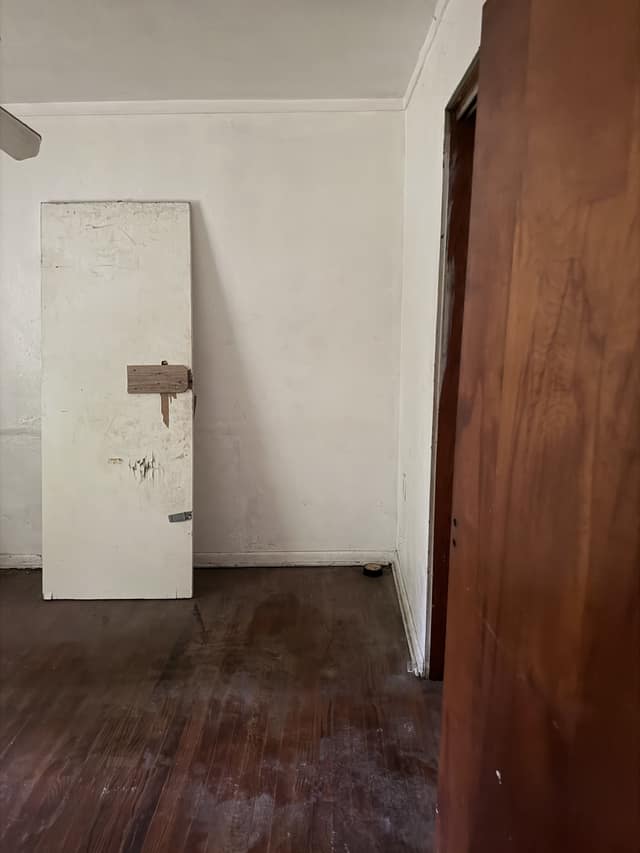 5050 Hallows Avenue photo 15