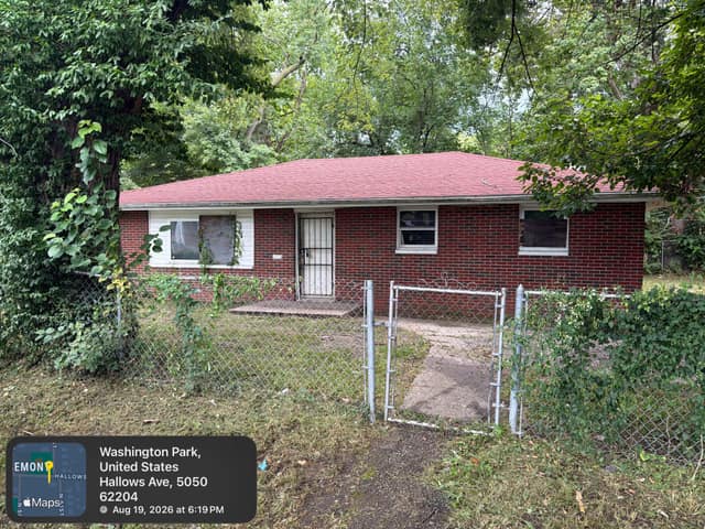 5050 Hallows Avenue photo 1