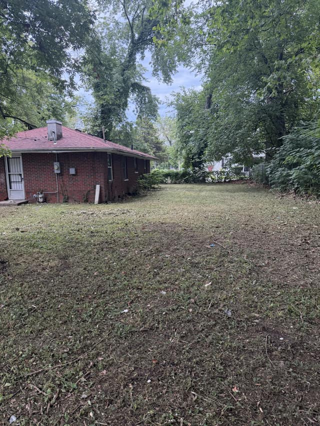 5050 Hallows Avenue photo 27