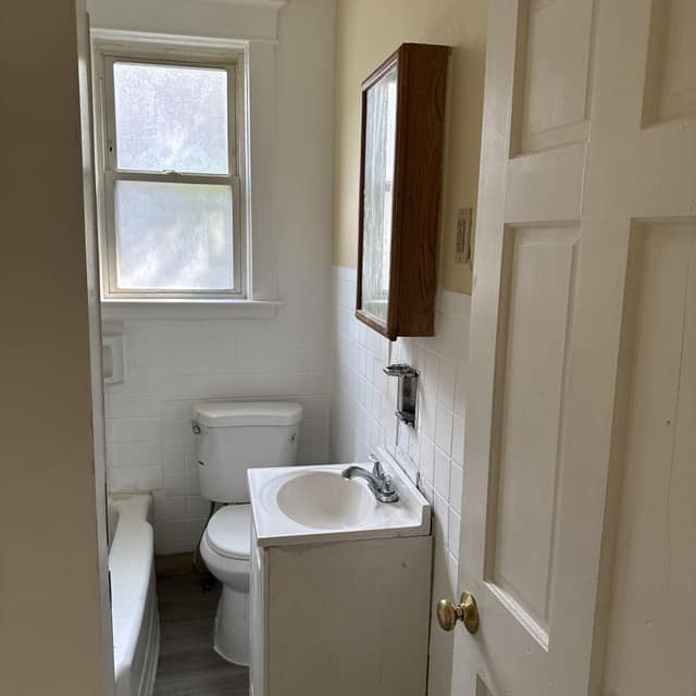 5349 Janet Ave photo 8