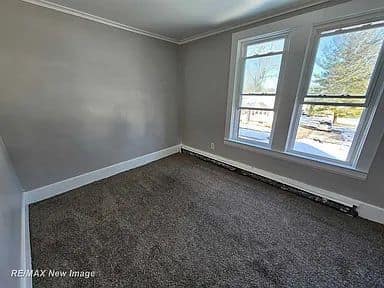 505 Yale St photo 13