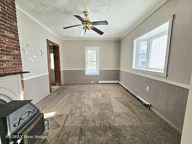 505 Yale St photo 9