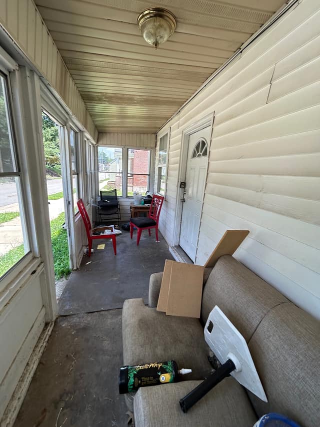 718 South Church Street  photo 3