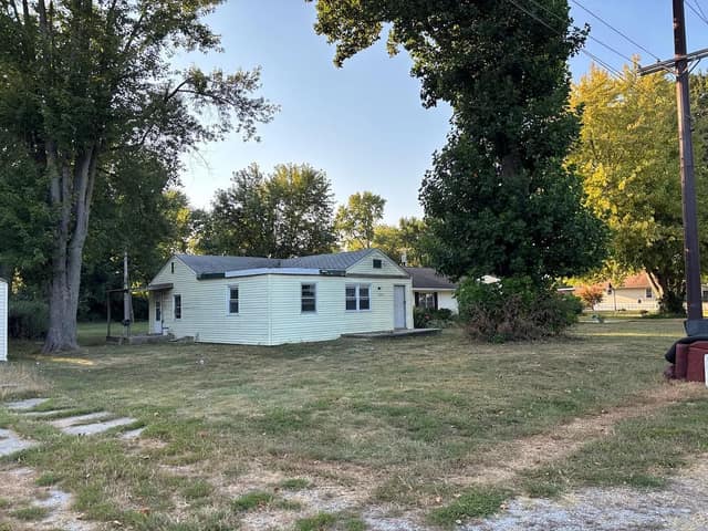 2949 Foxbridge Rd  photo 1
