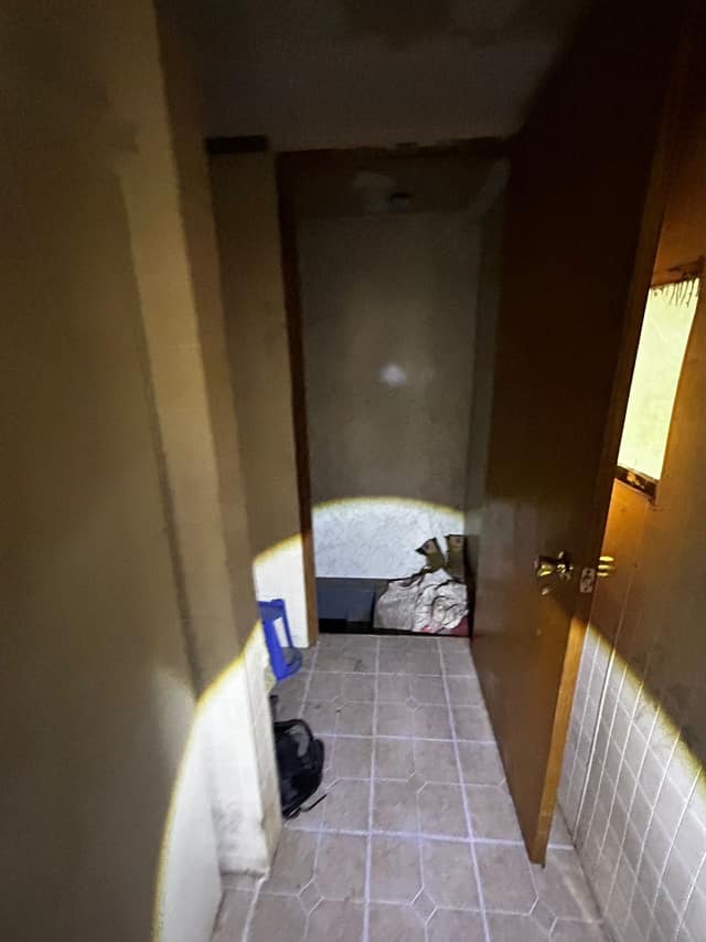 127 Elkan Ave photo 29