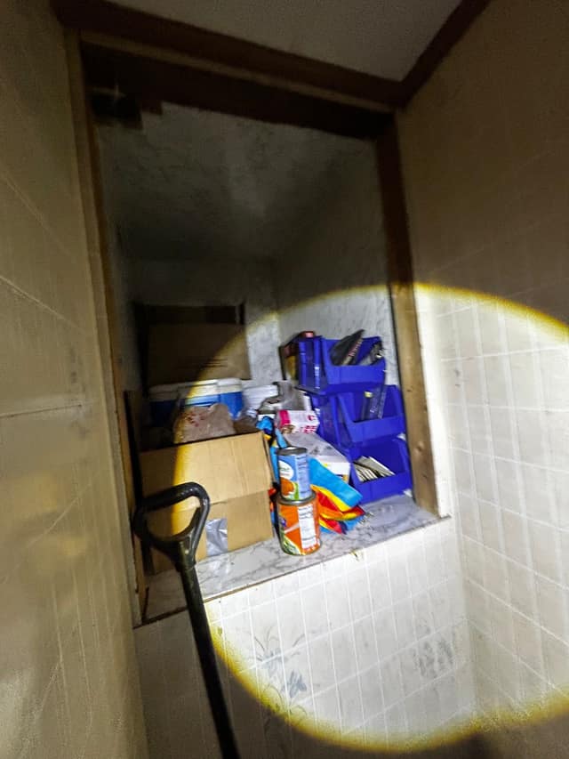 127 Elkan Ave photo 30