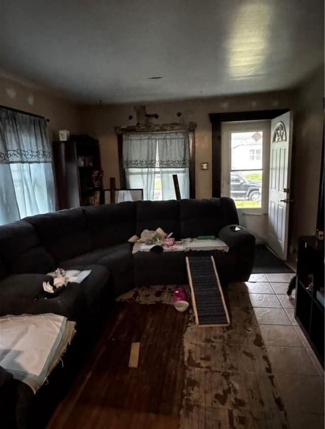 1818 N Maple Ave photo 10