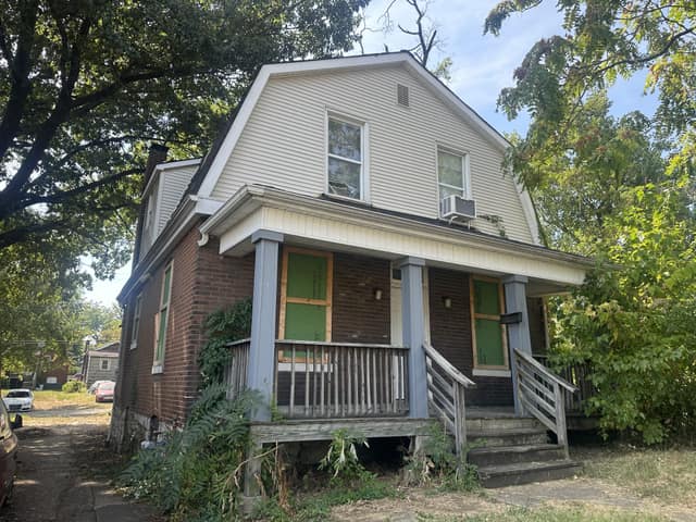 5930 Shulte Avenue photo 2