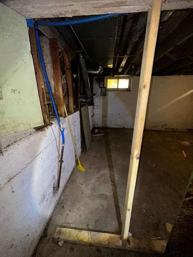1027 Garth Ave photo 7