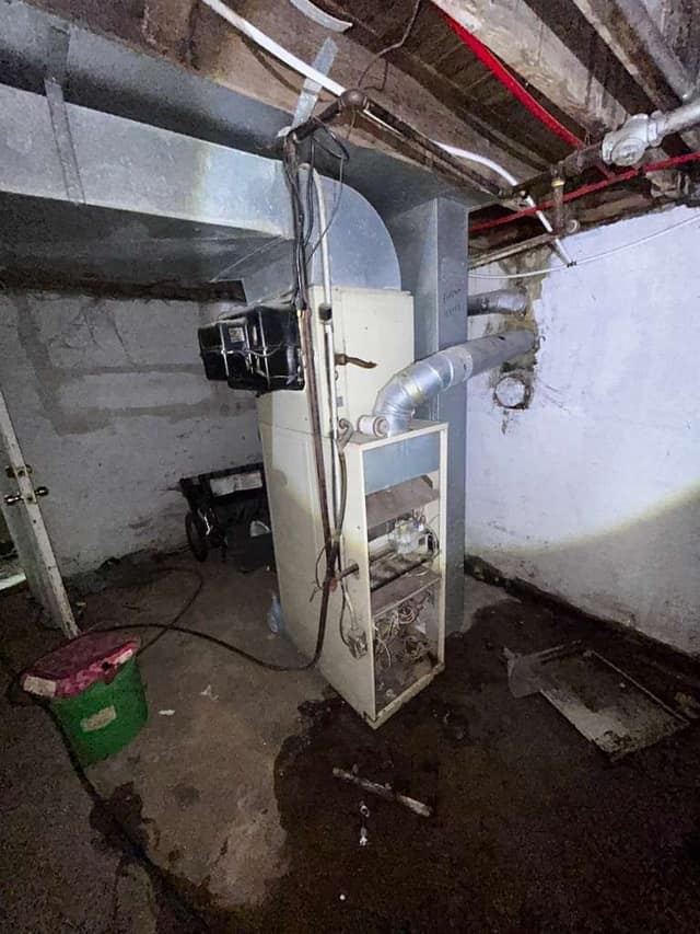 1027 Garth Ave photo 15
