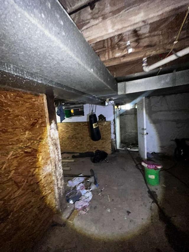 1027 Garth Ave photo 17