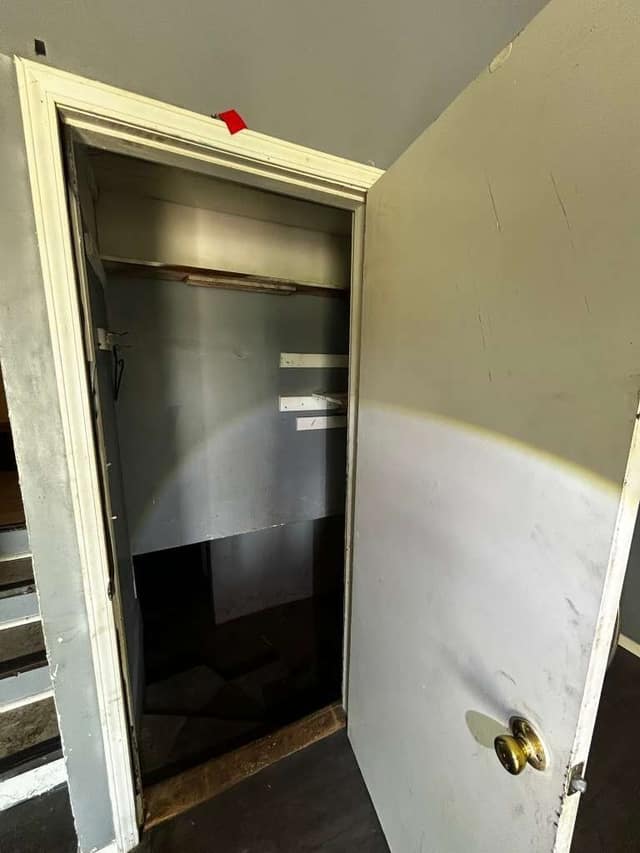 1027 Garth Ave photo 21