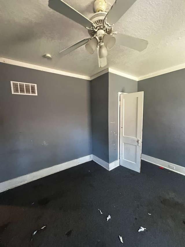 1027 Garth Ave photo 1