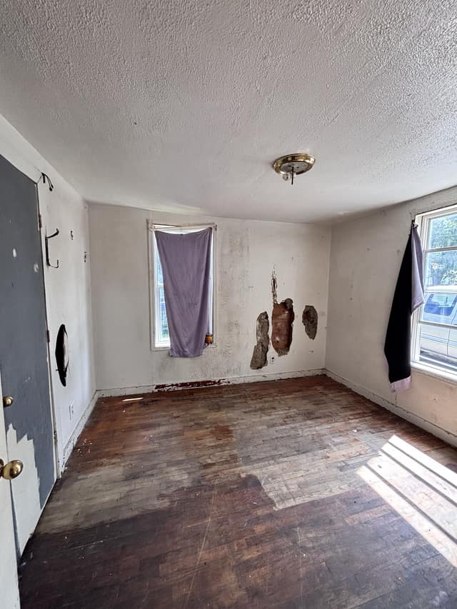 1527 N Oakland Ave photo 5