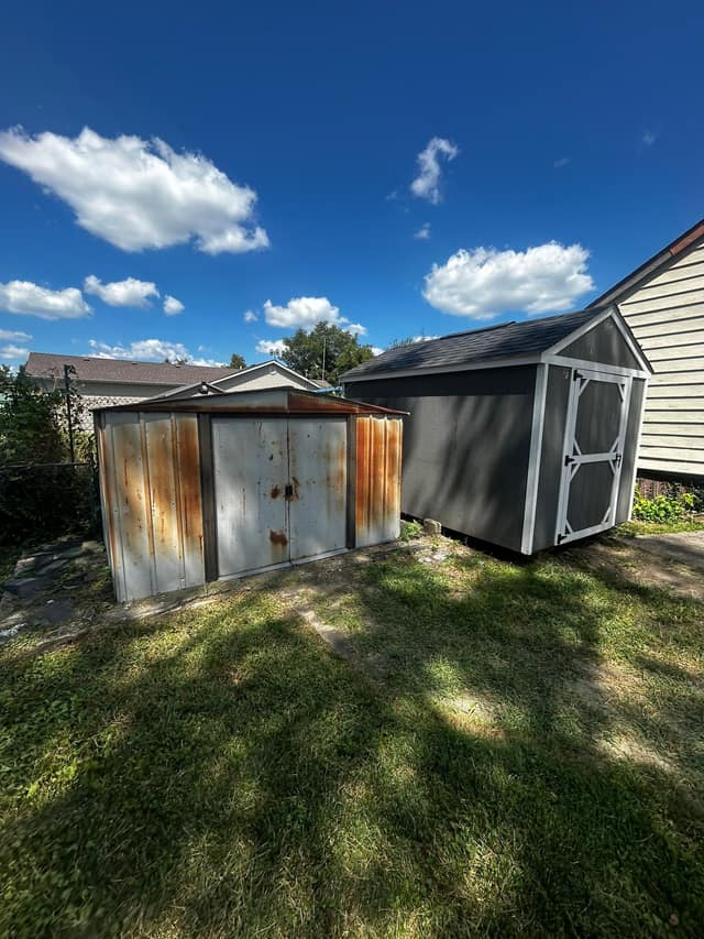 336 Goulding st photo 5