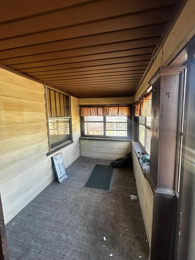 336 Goulding st photo 7