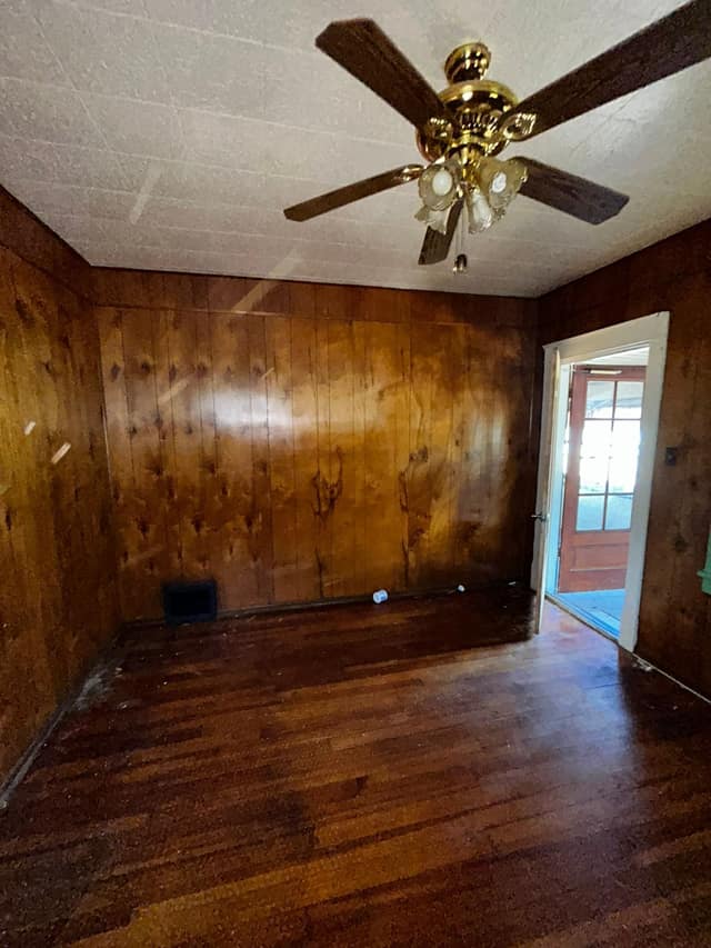 336 Goulding st photo 12