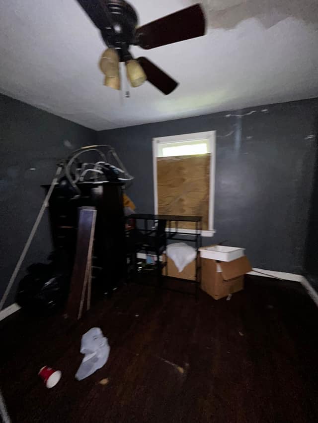 819 Elias Ave photo 22