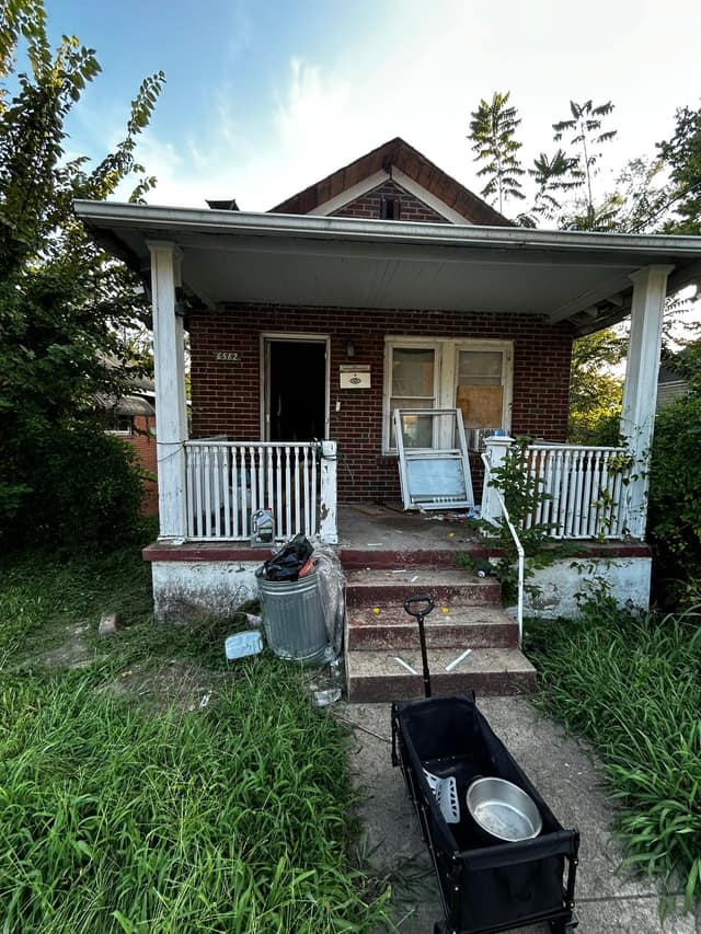 6582 Saint Louis Ave photo 1