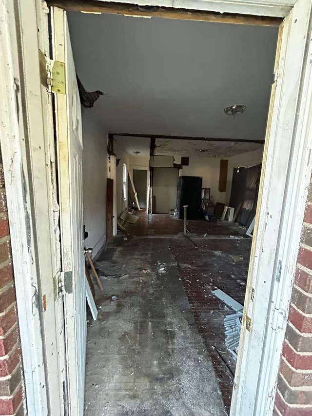 6582 Saint Louis Ave photo 3