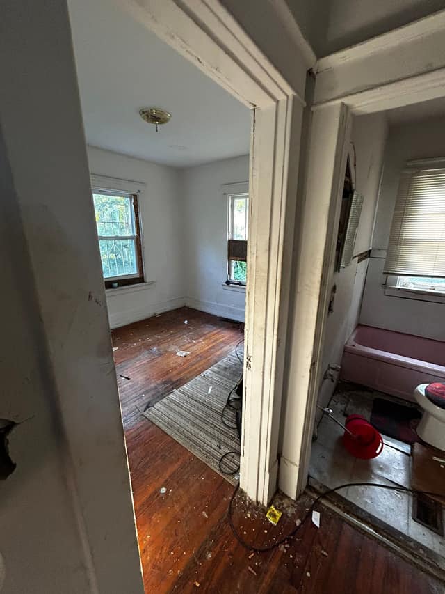 6582 Saint Louis Ave photo 10