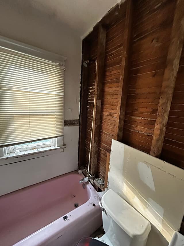 6582 Saint Louis Ave photo 13