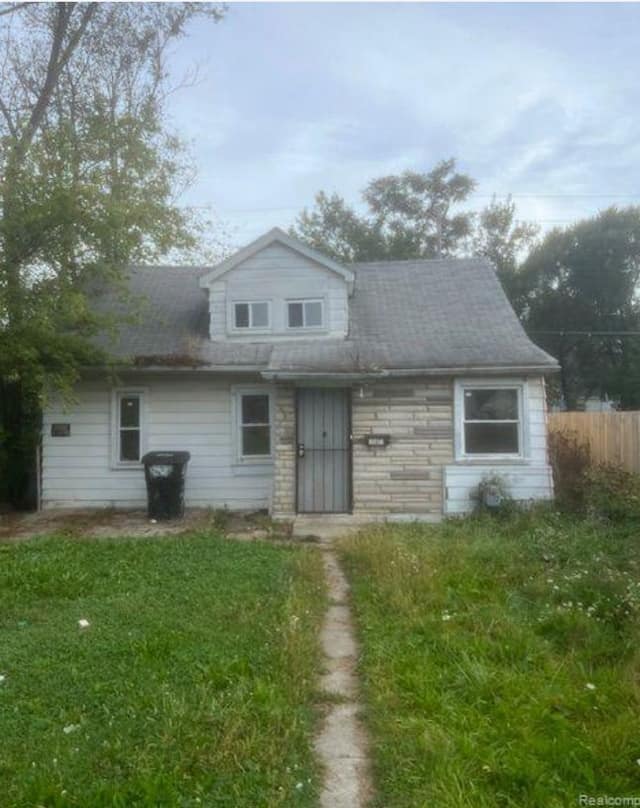 15871 Fairmount Drive photo 1
