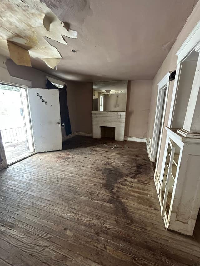4546 Pope Ave photo 6