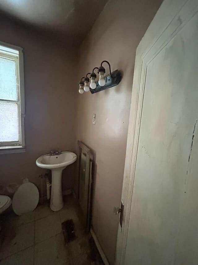 4546 Pope Ave photo 17