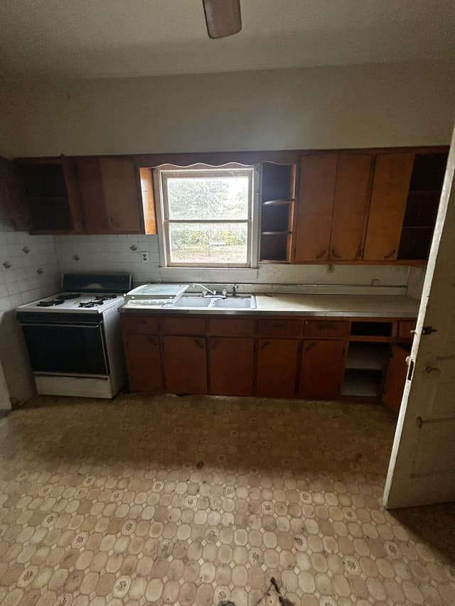 529 N 2nd Street photo 29