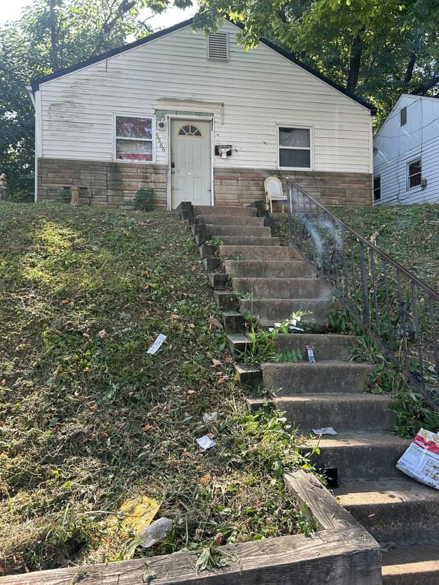 5586 Era Ave photo 3