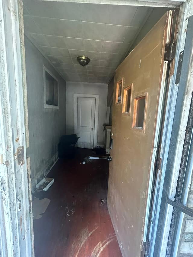 6041 Harney photo 15