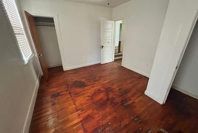 1174 W King photo 4