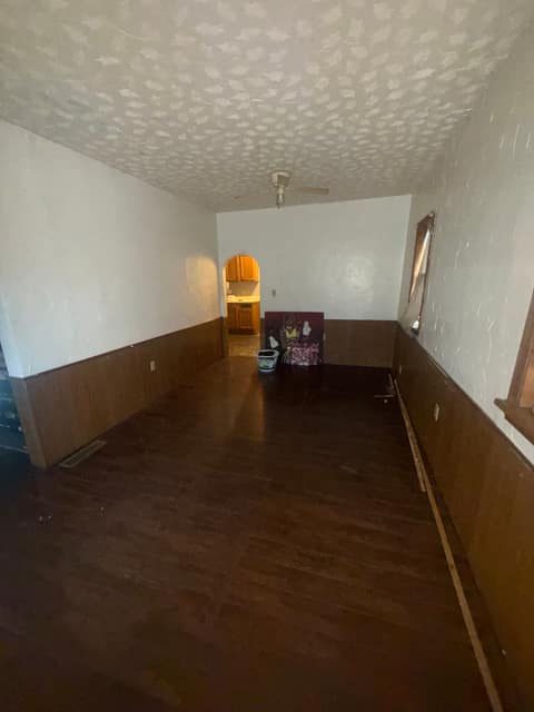 1223 S. Harrison St. Saginaw MI 48,602 photo 3