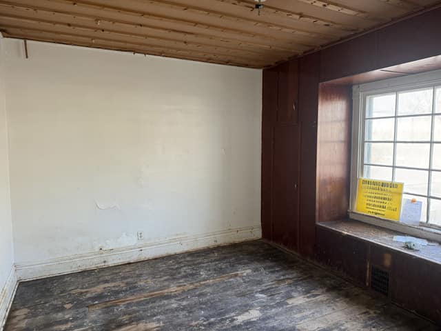 611 Haungs Ave Peoria IL photo 28